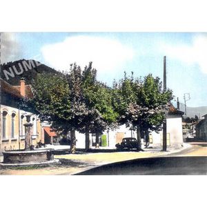 Chirens (Is&egrave;re) 5327 la place