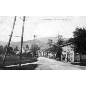 Chirens entr&eacute;e du Bourg