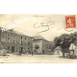 le Pin la place
