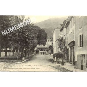 030 Tullins place d'armes