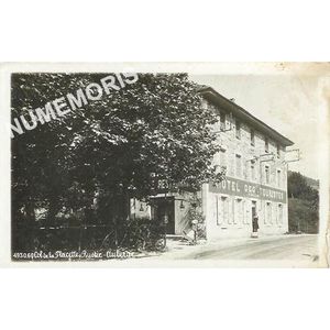 4930.60 Col de la Placette. Rustic-Auberge