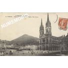 Le Dauphin&eacute; Pittoresque 33 Voiron Place de la R&eacute;publique et l'eglise Saint Bruno