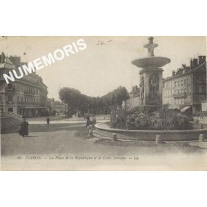 010 Voiron la place de la R&eacute;publique et le cours S&eacute;nozan LL