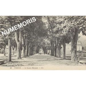 040 Voiron le cours S&eacute;nozan LL