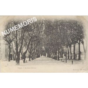 209 Voiron le cours S&eacute;nozan