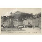 009 Voiron (is&egrave;re) place de la r&eacute;publique et coteau de Vouise