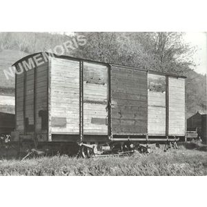 Couvert &agrave; l'usine de St B&eacute;ron