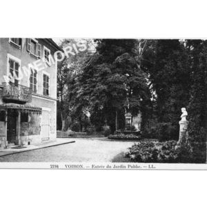 2194 Voiron entr&eacute;e du jardin public LL