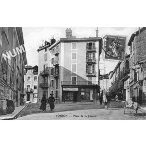 Voiron Place de la Libert&eacute;