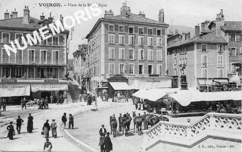 JG 235 Voiron place de la R&eacute;publique
