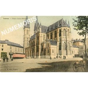 Voiron Place Saint Bruno