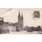 044 Voiron (Is&egrave;re) la cath&eacute;drale Saint Bruno et le mail