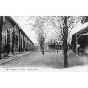129 Voiron les écoles institution Portal