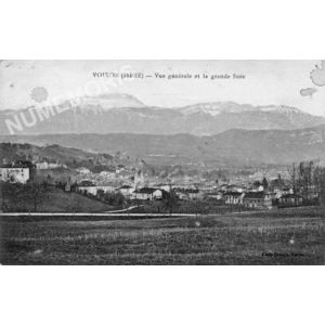 Voiron (Is&egrave;re) vue g&eacute;n&eacute;rale et la Grande Sure