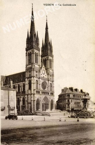 Voiron la cath&eacute;drale
