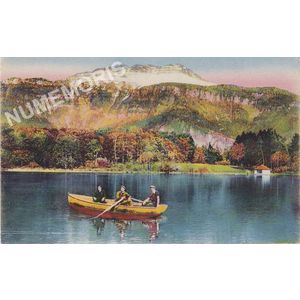 En Chartreuse la Grande Sure (altitude 1929 m.) vue du lac de St-Julien de Ratz