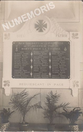 plaque comm&eacute;morative des morts de 1914-18 de l'&eacute;glise St Joseph