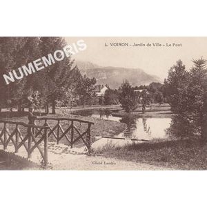 004 Voiron jardin de ville le pont