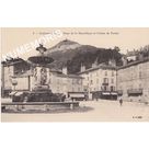 009 Voiron (Is&egrave;re) Place de la r&eacute;publique et coteau de Vouise