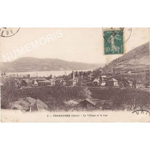 002 Charavines (Is&egrave;re) le village et le lac