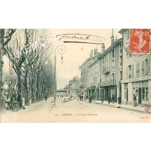 116 Voiron le cours S&eacute;nozan