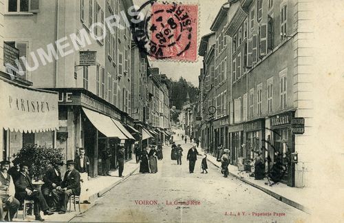 Voiron la Grande rue