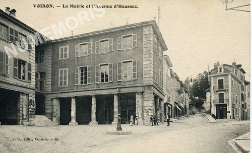 JG 055 Voiron la Mairie et l'avenue d'Haussez