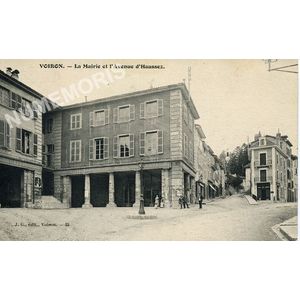 JG 055 Voiron la Mairie et l'avenue d'Haussez