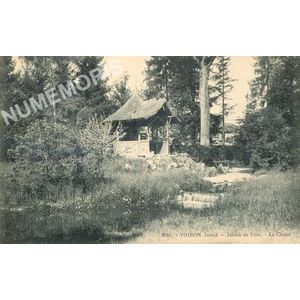 2645 Voiron (Is&egrave;re) jardin de ville le chalet