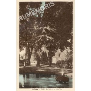 Voiron jardin de ville le jet d'eau