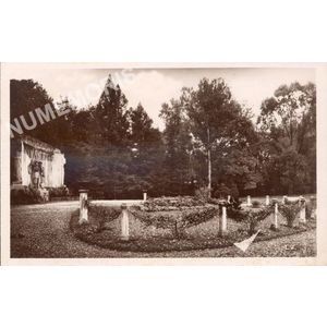 031 Voiron le jardin public