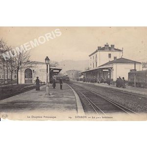 le Dauphin&eacute; pittoresque 24 Voiron la gare int&eacute;rieure