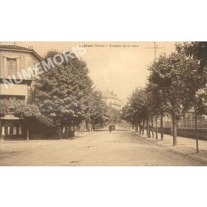 Voiron (Is&egrave;re) avenue de la Gare