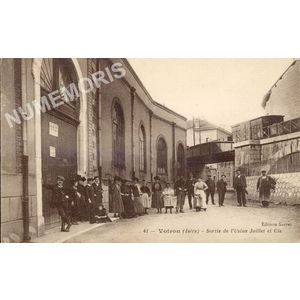 041 Voiron (Is&egrave;re) Sortie de l'Usine Jaillet & Cie