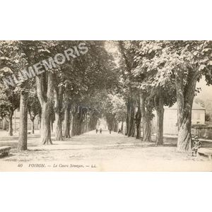 040 Voiron le cours S&eacute;nozan LL