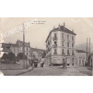 011 Voiron (Is&egrave;re) avenue de Romans
