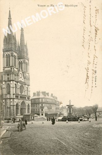 JG 004 Voiron Place de la R&eacute;publique 