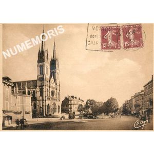 016 Voiron Place de la r&eacute;publique