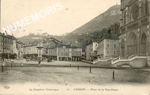 Le Dauphin&eacute; Pittoresque 31 Voiron place de la r&eacute;publique