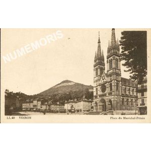 060 Voiron place du Mar&eacute;chal P&eacute;tain