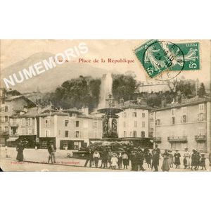 Voiron Place de la r&eacute;publique