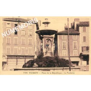 7399 Voiron Place de la r&eacute;publique la fontaine