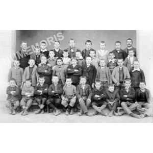 &eacute;cole des garcons de St Etienne de Crossey vers 1900