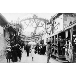 Voreppe juin 1909 arrivée du tramway