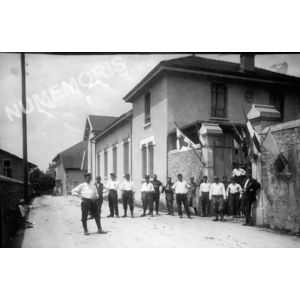 Voreppe : militaires en 1914