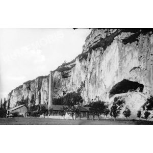 Voreppe : la grotte à Bibi et la briquetterie