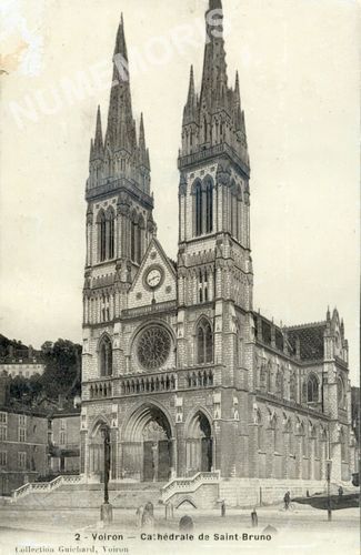 002 Voiron cath&eacute;drale de Saint Bruno