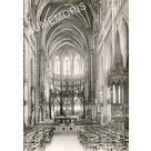 VOIRON (Is&egrave;re)- Eglise Saint-Bruno  N�3- Le Choeur. La Chaire en bois sculpt&eacute; par MM. Goyers fr&egrave;res, de Louvain.