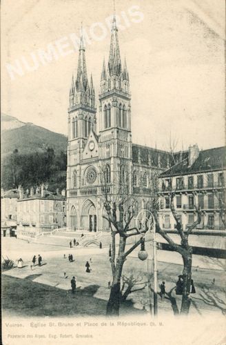 Voiron Eglise St Bruno et place de la R&eacute;publique Ch. M.
