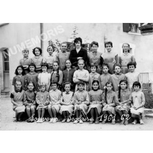Chirens &eacute;cole en 1961-62 filles 
